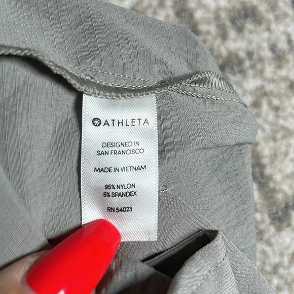 Athleta Mod Trekkie Crop Woven Pull On Pants Gray Casual Walking Travel Fit Sz 2 - Picture 5 of 11
